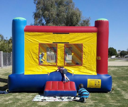 Big primary Bounce House